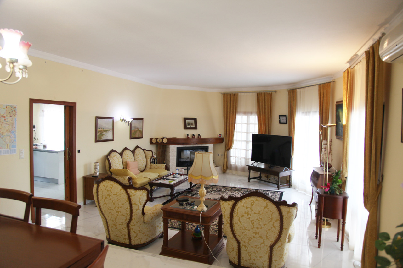 Villa à Calpe, Alicante, Espagne 5 chambres, 295 m2 No. 97589