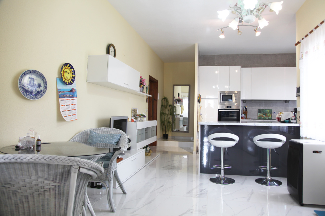 Villa à Calpe, Alicante, Espagne 5 chambres, 295 m2 No. 97589