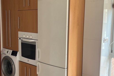 Аренда квартиры Севилья, Испания 3 спальни, 85м2 №116437 - фото 23