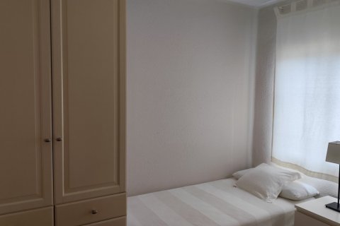 Аренда квартиры Севилья, Испания 3 спальни, 85м2 №116437 - фото 10