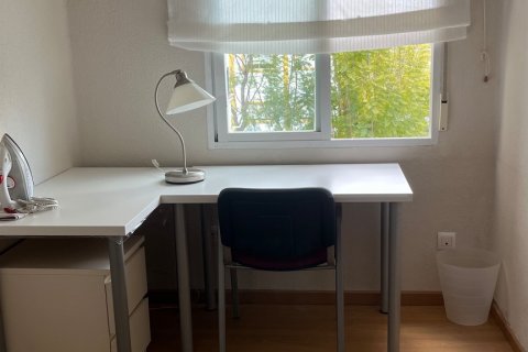 Аренда квартиры Севилья, Испания 3 спальни, 85м2 №116437 - фото 26