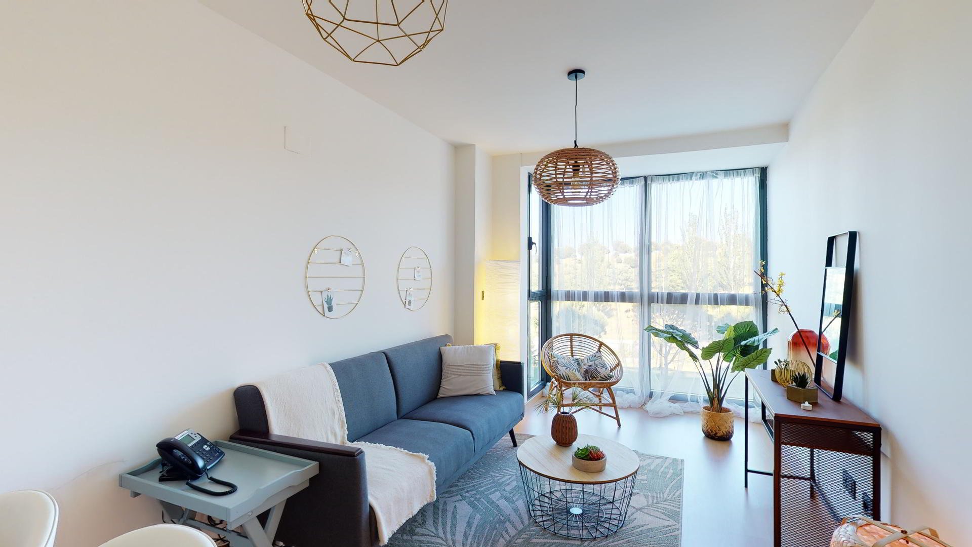 Apartment à Madrid, Espagne 1 chambre, 58 m2 No. 101335