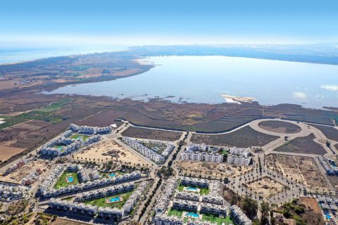 Huoneisto myytävänä Guardamar del Segura, Alicante, Espanja, 2 makuuhuonetta, 85 m2 No. 113982 - kuva 10