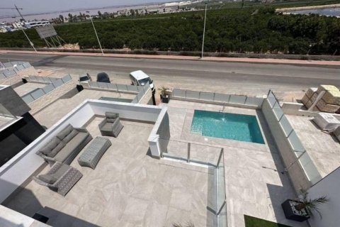 Villa till salu Los Balcones, Alicante, Spanien 3 sovrum, 90 kvm. Nr. 116216 - foto 4