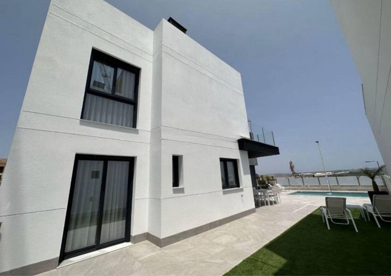 Huvila Los Balcones, Alicante, Espanja 3 makuuhuonetta, 90 m2 No. 116216