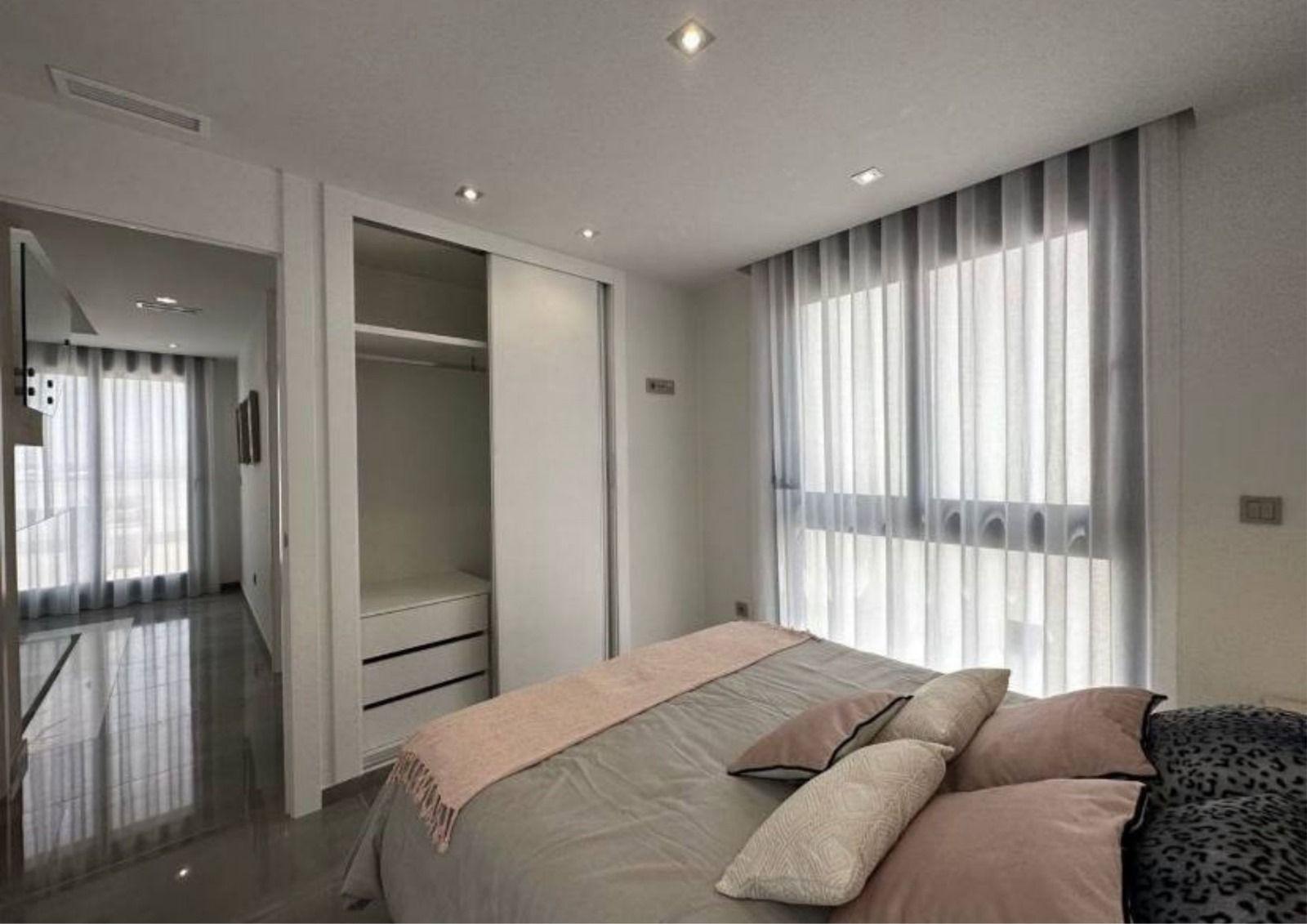 Huvila Los Balcones, Alicante, Espanja 3 makuuhuonetta, 90 m2 No. 116216