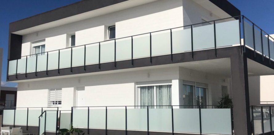 Villa Gran Alacant, Alicante, España 4 dormitorios, 192 m2 No. 59114