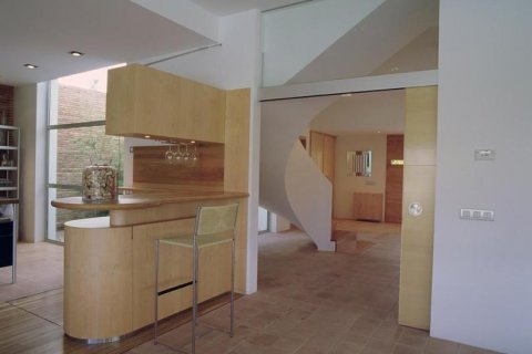 Māja pārdošanā Empuriabrava, Girona, Spānijā 5 istabas, 475 m2 Nr. 22438 - attēls 13