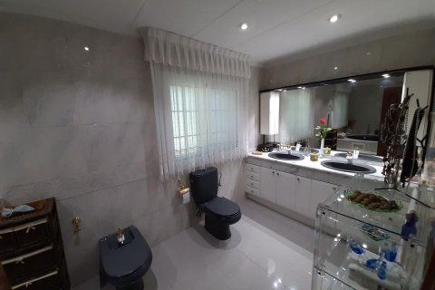 Продажа дома Гава, Барселона, Испания 6 спален, 362м2 №23014 - фото 28