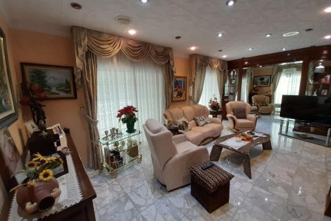 Продажа дома Гава, Барселона, Испания 6 спален, 362м2 №23014 - фото 7