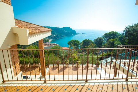 Casa in vendita Tossa de Mar, Girona, Spagna 6 camere da letto, 406 mq. N° 21518 - foto 17