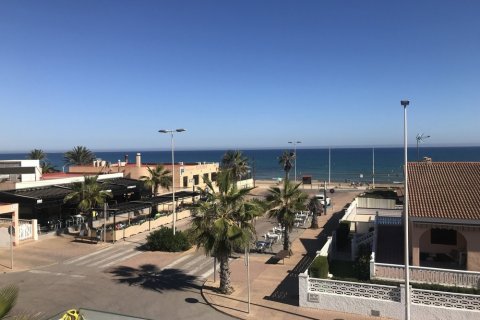Villa à vendre Torrevieja, Alicante, Espagne, 4 chambres, 310 m2 No. 111486 - photo 2