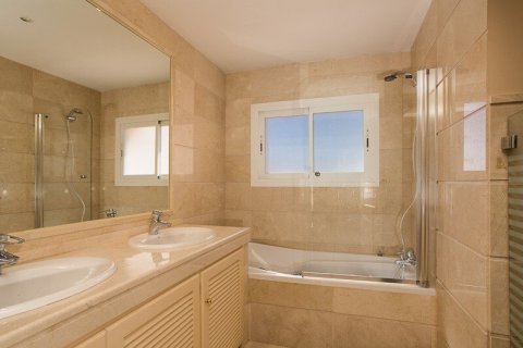 Apartament Nueva Andalucia, Malaga, Hiszpania 3 sypialnie, 192 mkw. nr 21550 – zdjęcie 11