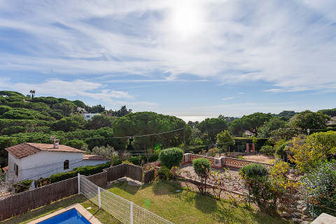 House for sale Lloret de Mar, Girona, Spain 6 bedrooms, 440 sq.m. No. 56914 - photo 24