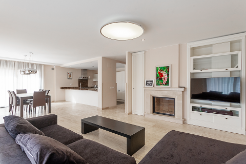 House for sale Lloret de Mar, Girona, Spain 6 bedrooms, 440 sq.m. No. 56914 - photo 5
