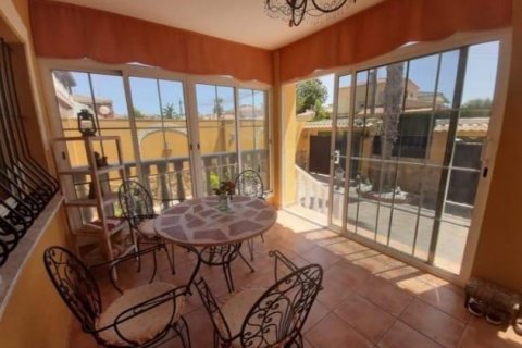 Villa till salu Torrevieja, Alicante, Spanien 6 sovrum, 350 kvm. Nr. 115372 - foto 18