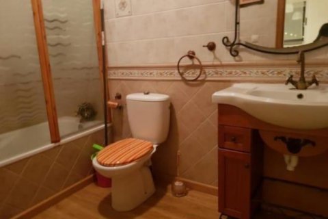 Villa till salu Torrevieja, Alicante, Spanien 6 sovrum, 350 kvm. Nr. 115372 - foto 4