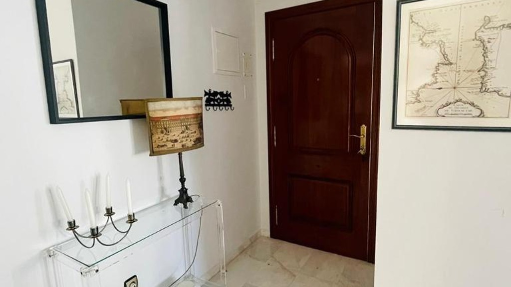 Lägenhet i Marbella, Malaga, Spanien 3 sovrum, 115 kvm. Nr. 93035