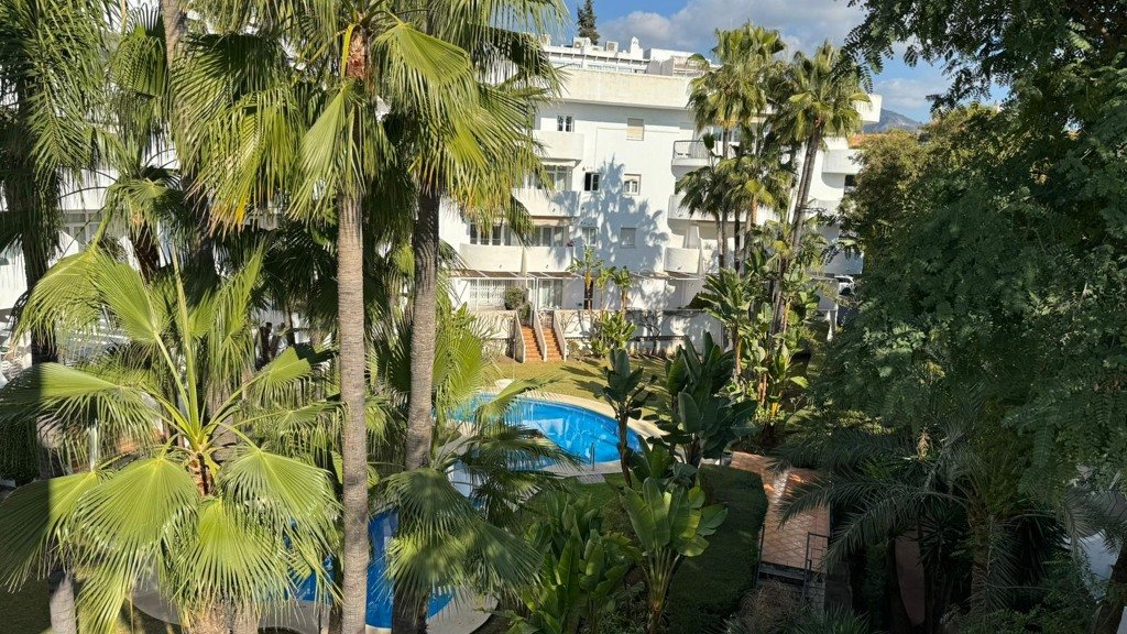 Lägenhet i Marbella, Malaga, Spanien 3 sovrum, 115 kvm. Nr. 93035