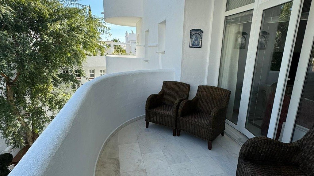 Lägenhet i Marbella, Malaga, Spanien 3 sovrum, 115 kvm. Nr. 93035
