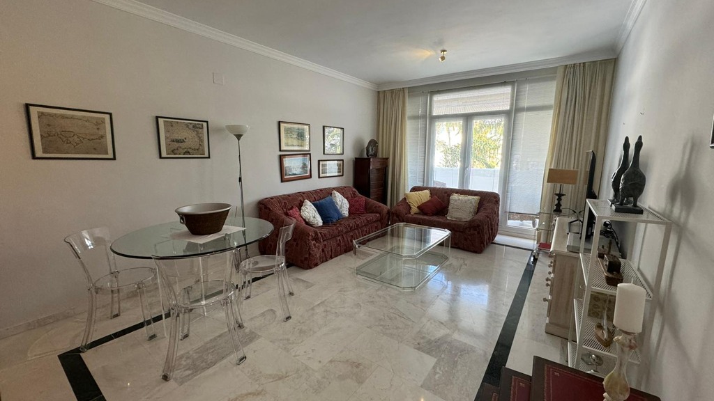 Lägenhet i Marbella, Malaga, Spanien 3 sovrum, 115 kvm. Nr. 93035