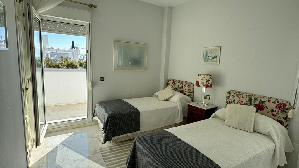 Lägenhet i Marbella, Malaga, Spanien 3 sovrum, 115 kvm. Nr. 93035