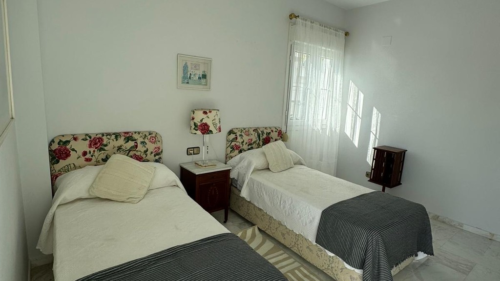 Lägenhet i Marbella, Malaga, Spanien 3 sovrum, 115 kvm. Nr. 93035