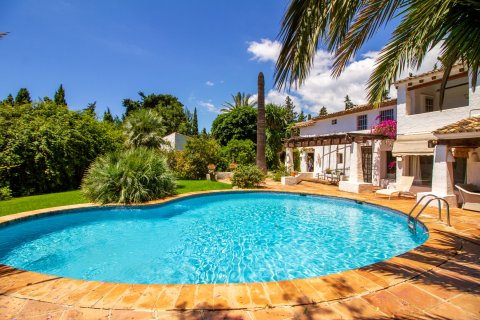 Villa pārdošanā Albir, Alicante, Spānijā 5 istabas, 377 m2 Nr. 118797 - attēls 3