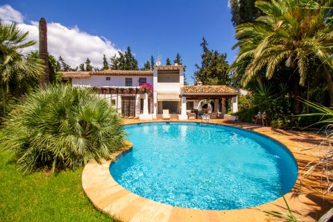 Villa pārdošanā Albir, Alicante, Spānijā 5 istabas, 377 m2 Nr. 118797 - attēls 2