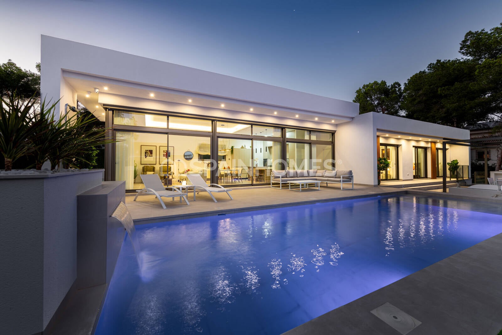 Villa à Pilar de la Horadada, Alicante, Espagne 3 chambres, 190 m2 No. 83609