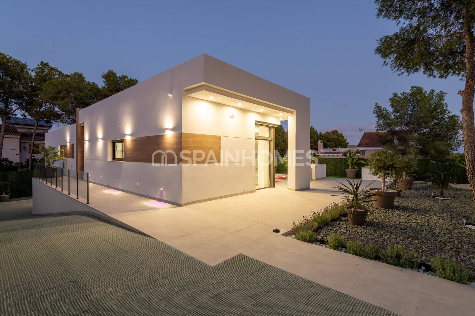 Villa à Pilar de la Horadada, Alicante, Espagne 3 chambres, 190 m2 No. 83609