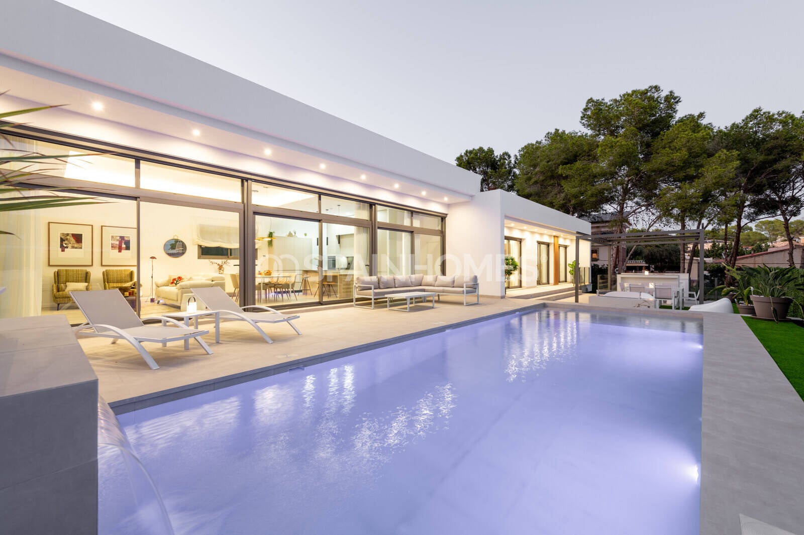 Villa à Pilar de la Horadada, Alicante, Espagne 3 chambres, 190 m2 No. 83609