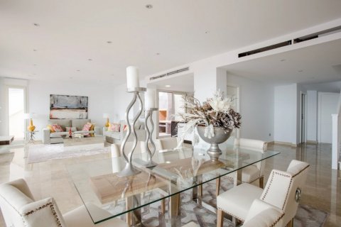 Продажа виллы в Морайра, Аликанте, Испания 4 спальни, 559м2 №118955 - фото 8