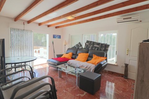 Продажа виллы в Ла Нусия, Аликанте, Испания 4 спальни, 215м2 №118959 - фото 18