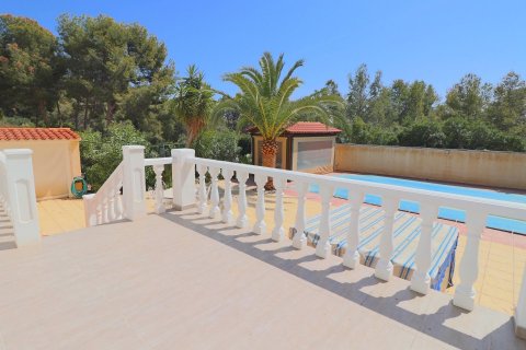 Продажа виллы в Ла Нусия, Аликанте, Испания 4 спальни, 215м2 №118959 - фото 24