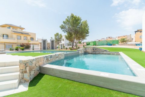Bungalow for sale Los Balcones, Alicante, Spain 3 bedrooms, 74 sq.m. No. 108997 - photo 5