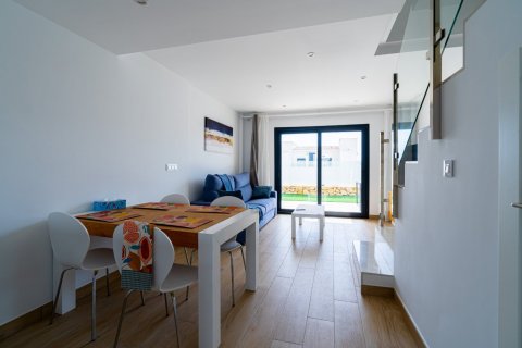 Penthouse for rent Finestrat, Alicante, Spain 2 bedrooms, 132 sq.m. No. 109002 - photo 2
