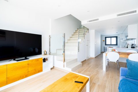 Penthouse for rent Finestrat, Alicante, Spain 2 bedrooms, 132 sq.m. No. 109002 - photo 7