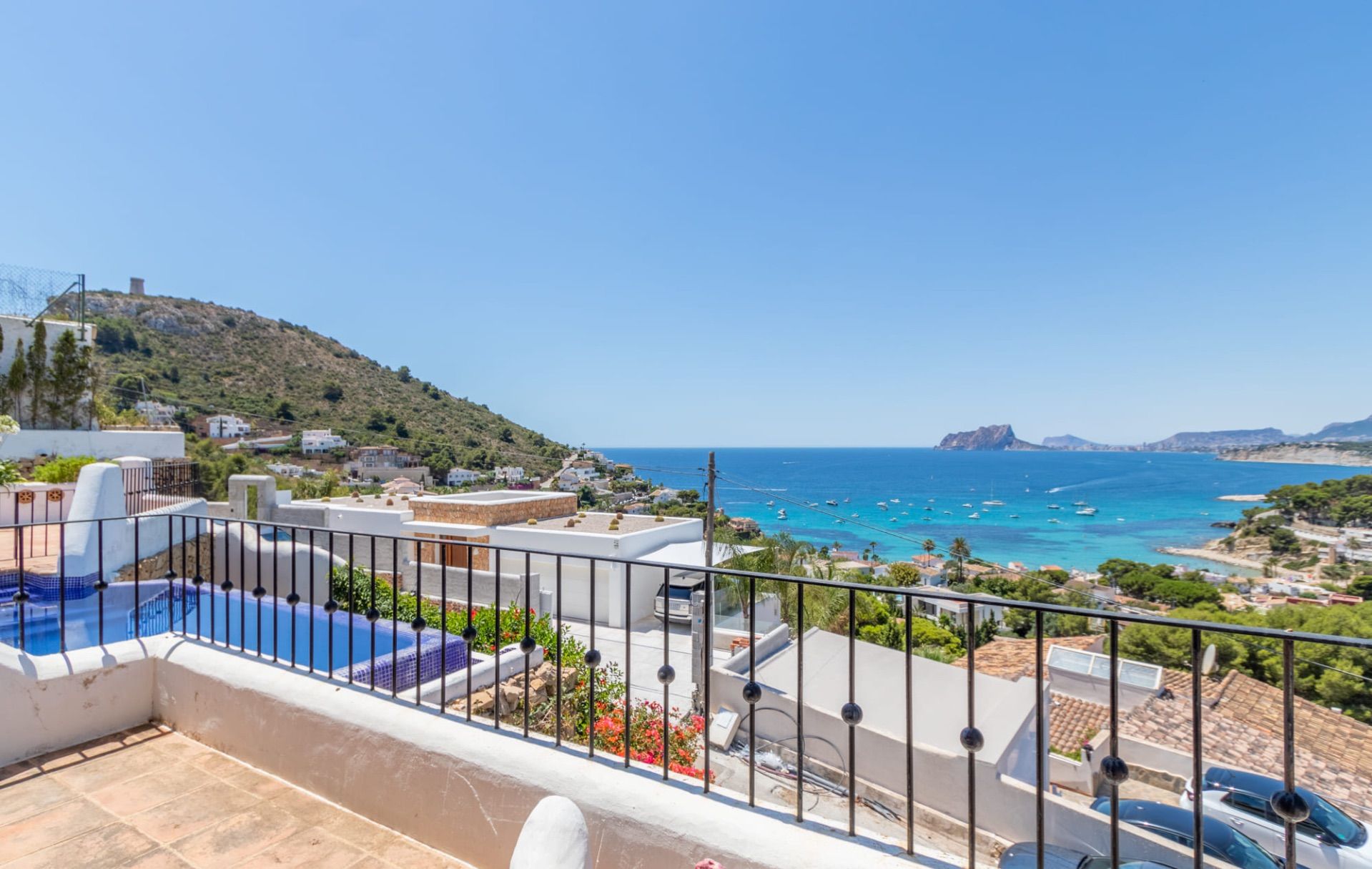 Willa w Moraira, Alicante, Hiszpania 5 sypialni, 530 mkw. nr 95633