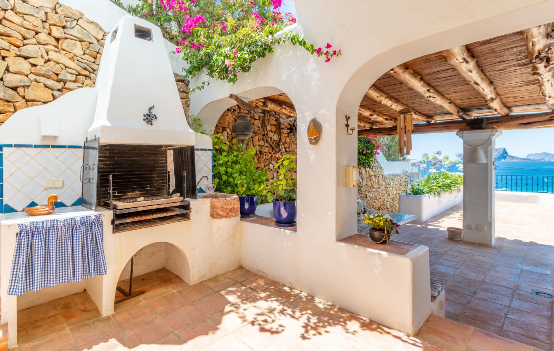 Willa w Moraira, Alicante, Hiszpania 5 sypialni, 530 mkw. nr 95633