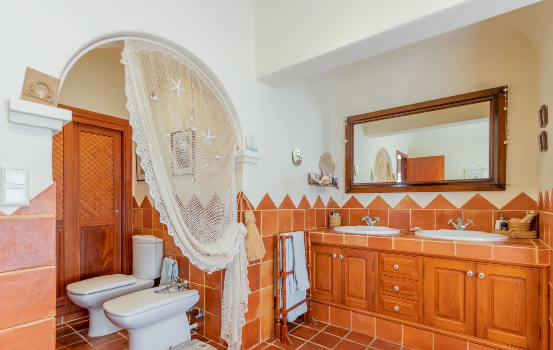 Willa w Moraira, Alicante, Hiszpania 5 sypialni, 530 mkw. nr 95633