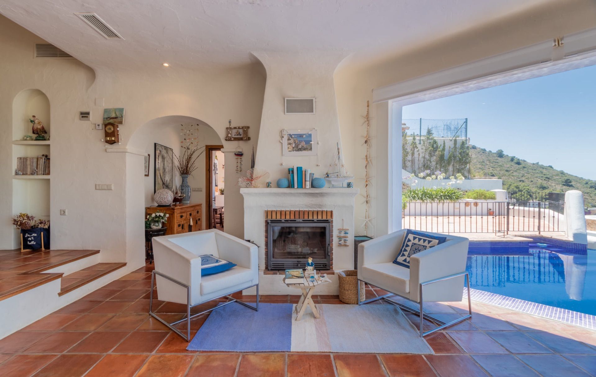 Willa w Moraira, Alicante, Hiszpania 5 sypialni, 530 mkw. nr 95633