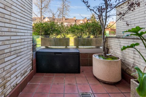 Appartamento in vendita Madrid, Spagna 4 camere da letto, 186 mq. N° 117490 - foto 12