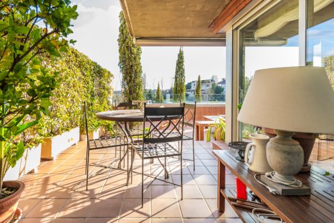 Appartamento in vendita Madrid, Spagna 4 camere da letto, 186 mq. N° 117490 - foto 17