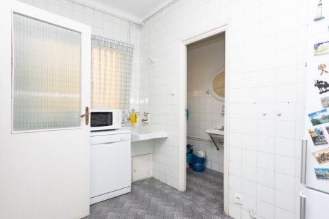 Apartment for sale Madrid, Spain 5 bedrooms, 204 sq.m. No. 117491 - photo 10