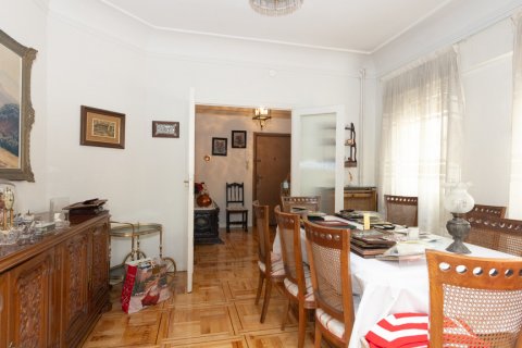 Apartment for sale Madrid, Spain 5 bedrooms, 204 sq.m. No. 117491 - photo 1