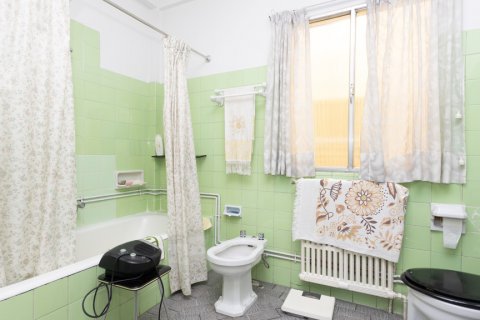 Apartment for sale Madrid, Spain 5 bedrooms, 204 sq.m. No. 117491 - photo 17