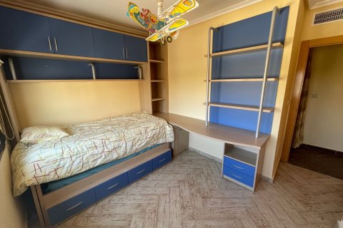 Продажа виллы в Вилламартин, Аликанте, Испания 4 спальни, 134м2 №118888 - фото 13