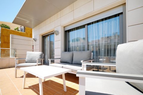 Apartamento en venta Torrevieja, Alicante, España 4 dormitorios, 185 m2 No. 118883 - foto 13