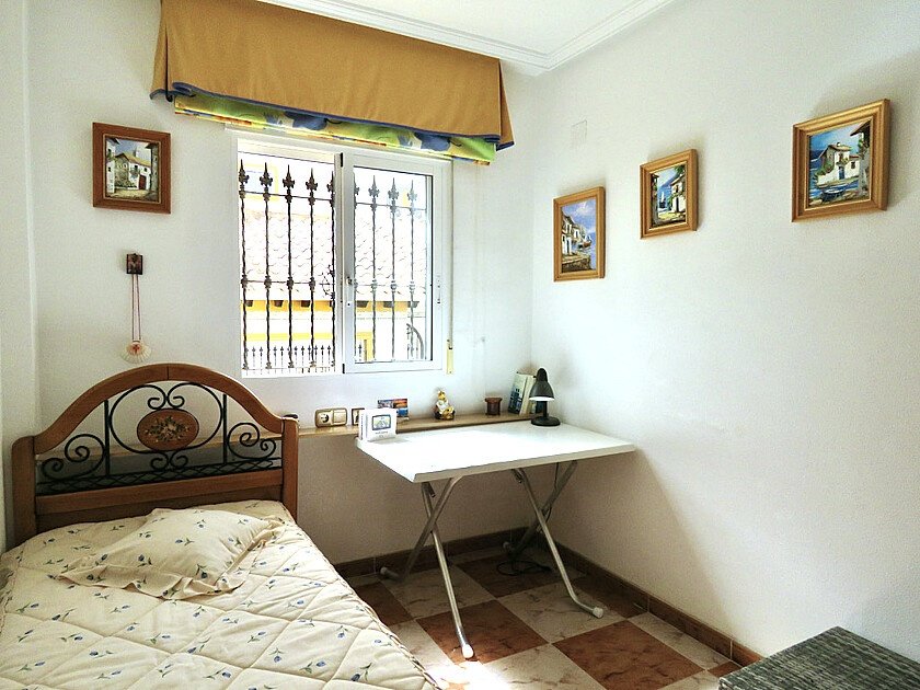 Huvila Urbanizacion Las Filipinas, Alicante, Espanja 3 makuuhuonetta, 208 m2 No. 103474